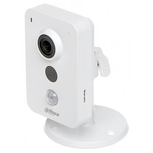 IP-камера Dahua DH-IPC-K15AP