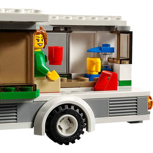 Конструктор LEGO 60117 Van & Caravan